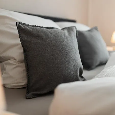 Mosel-Fachwerkhaus In Ediger-Eller - Charmant & Komfortabel, Naehe Calmont Klettersteig, Bis 5 Personen - 2 Schlafzimmer & Netflix Extérieur photo