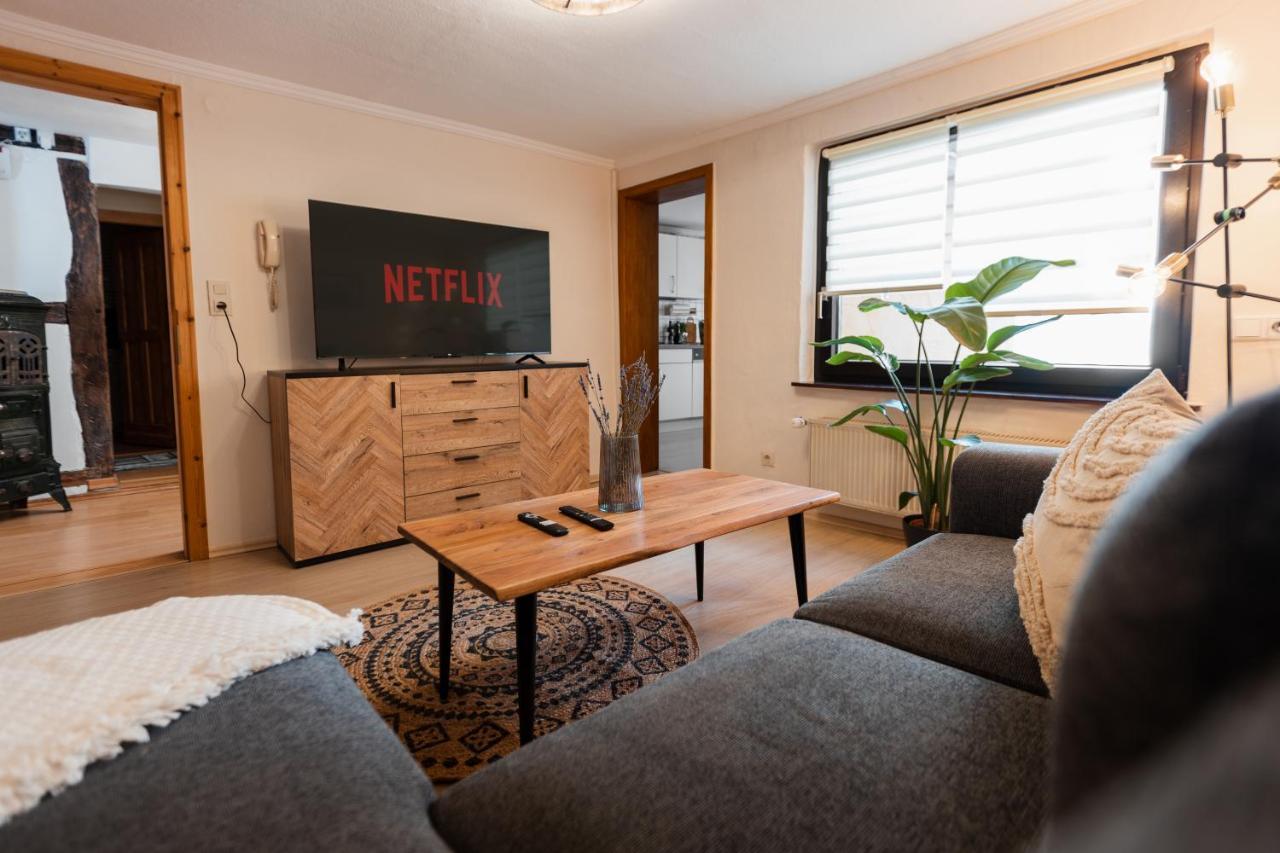 Mosel-fachwerkhaus In - & Komfortabel, Naehe Calmont Klettersteig, Bis 5 Personen - 2 Schlafzimmer & Netflix * Ediger-Eller